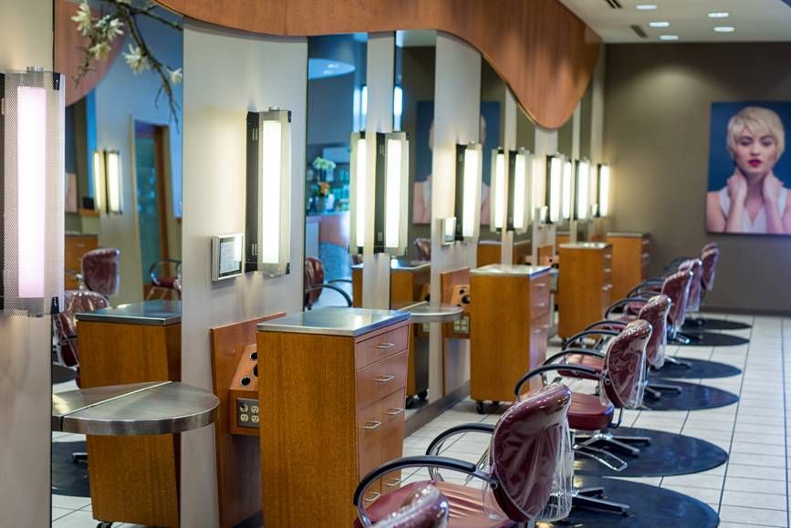 Best Hair Salon: Vanis Salon & Day Spa